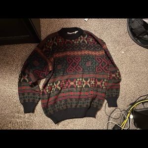 Vintage Made in Italy men’s sweater.